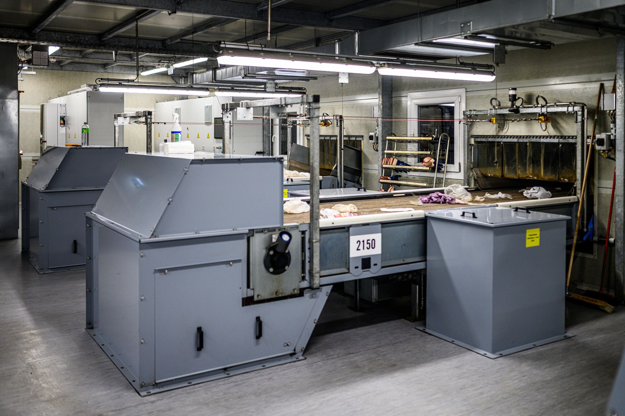 Industrial manufacturing facility supporting global production